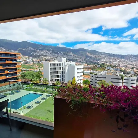Apartment Lux By Lovelystay Funchal (Madeira)