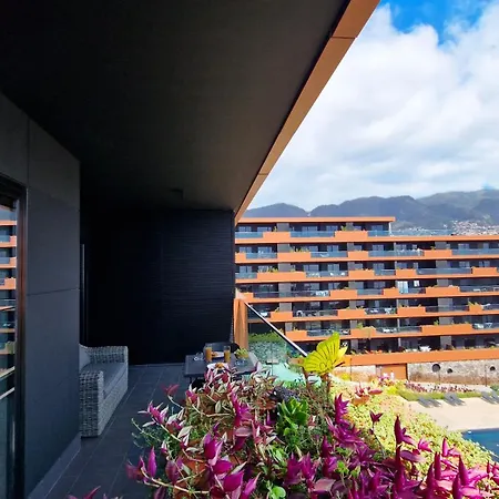 Lux By Lovelystay Apartment *