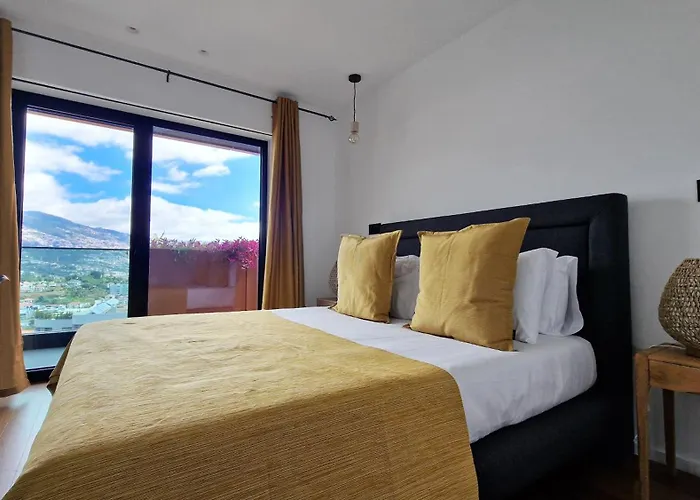 Lux By Lovelystay Διαμέρισμα *